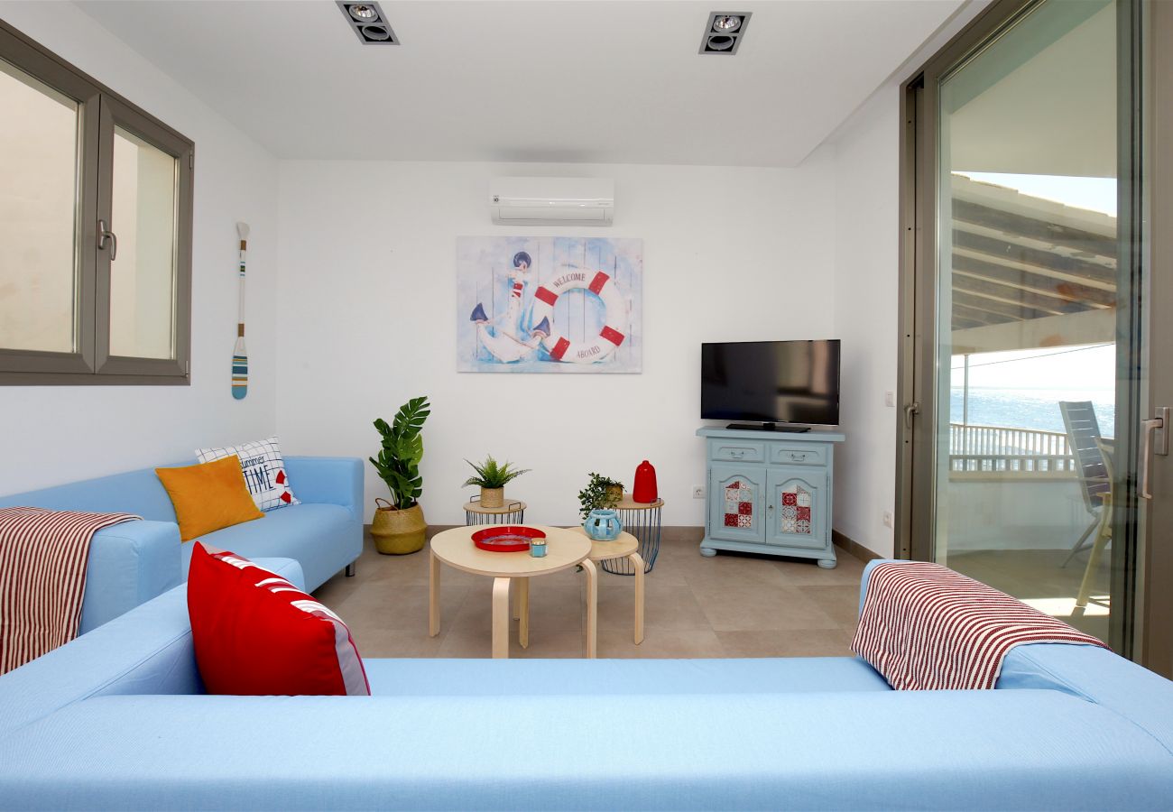 Apartamento en S´Estanyol - Familiar apartamento frente al mar