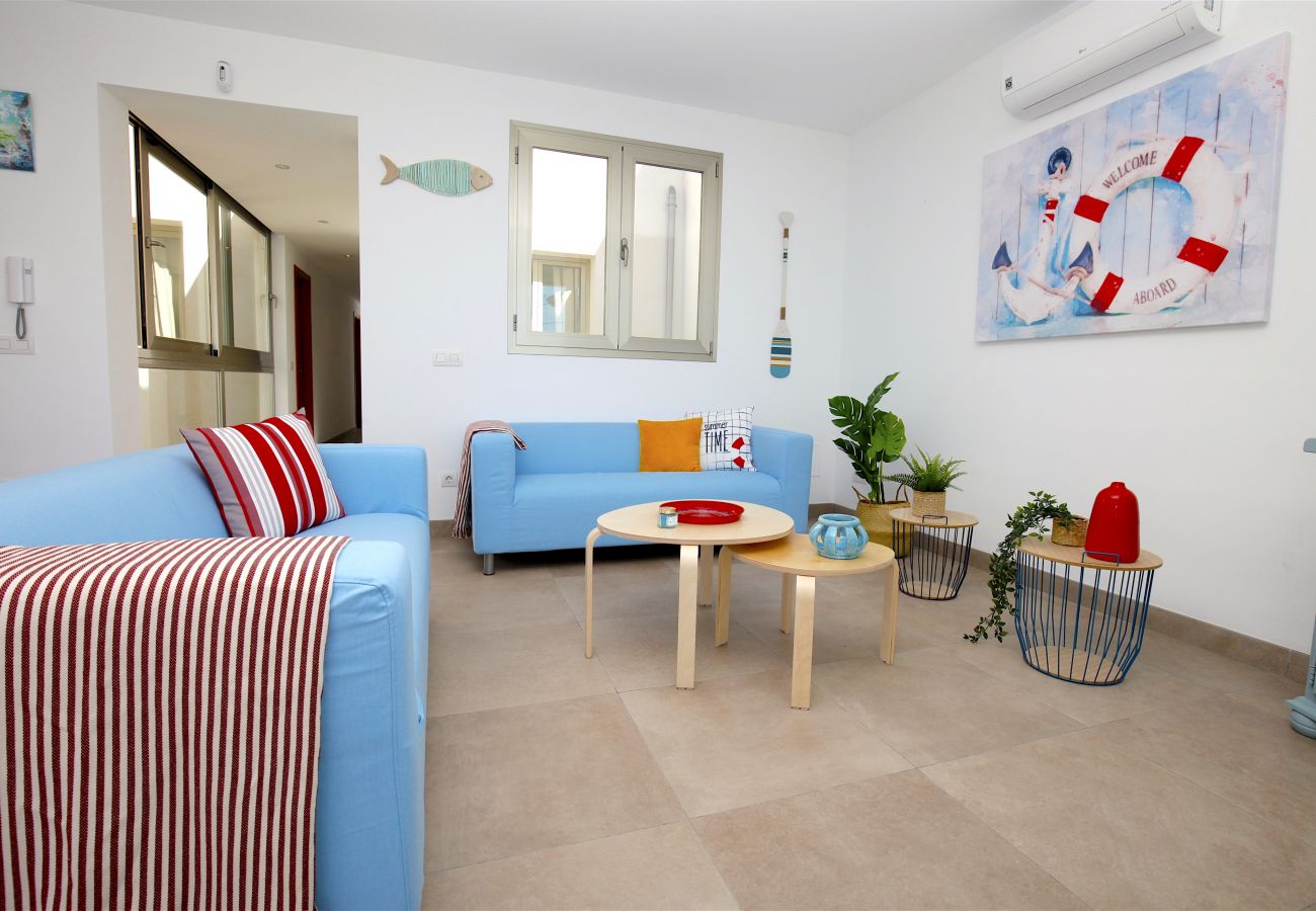 Apartamento en S´Estanyol - Familiar apartamento frente al mar