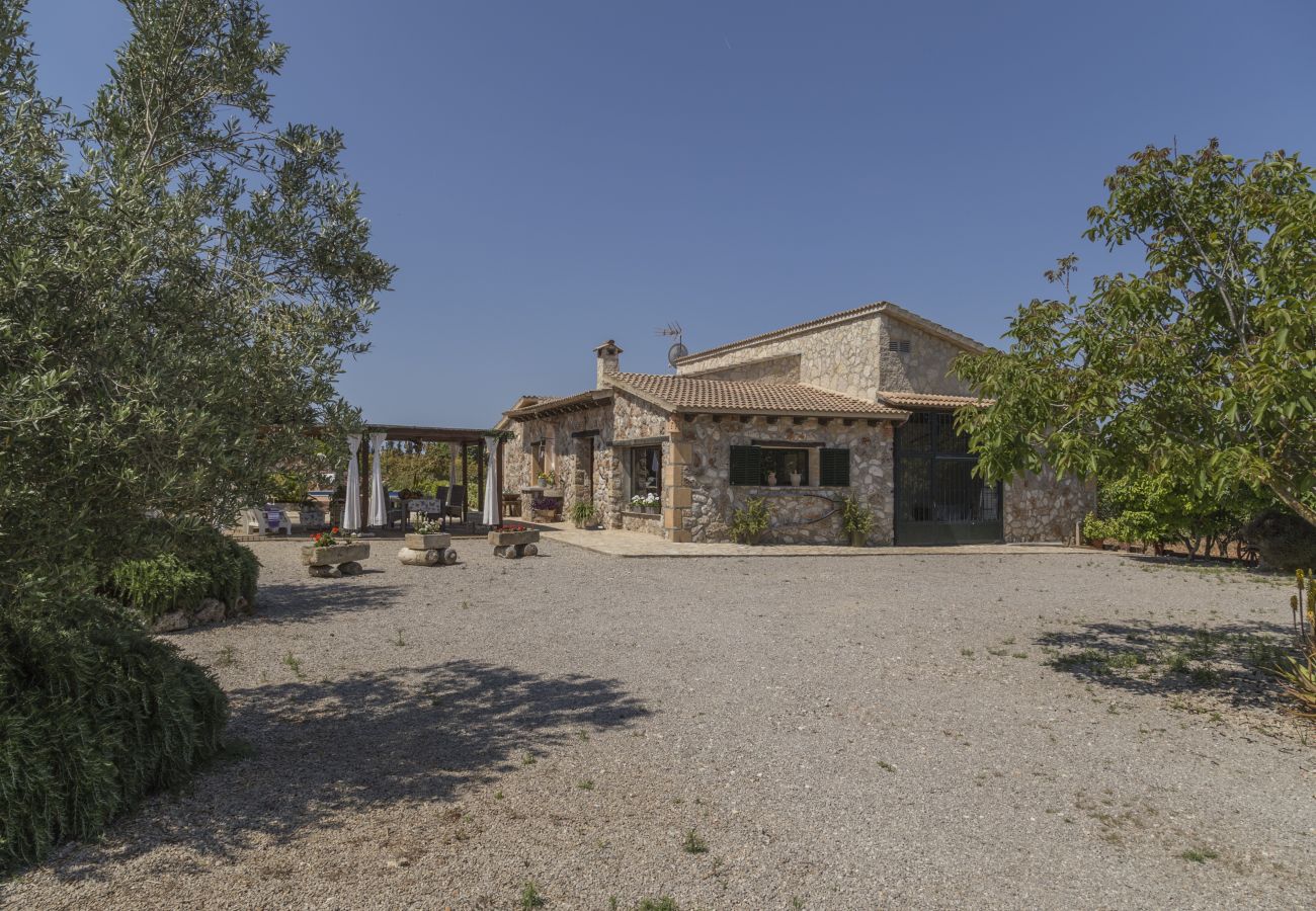 Casa en Muro - YourHouse Es Moyà des Pins, chalet with views to S