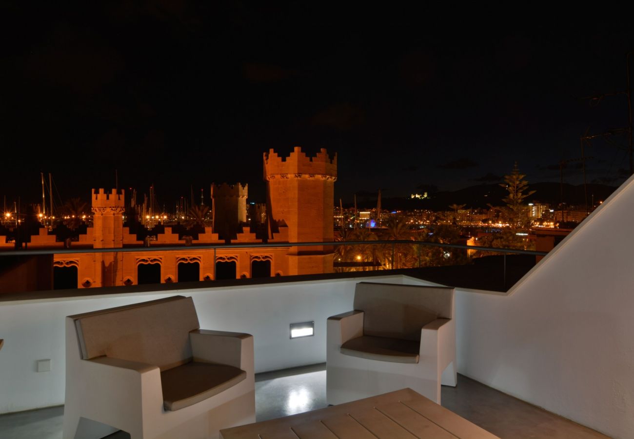 Apartamento en Palma de Mallorca - Lonja Suites 4 white