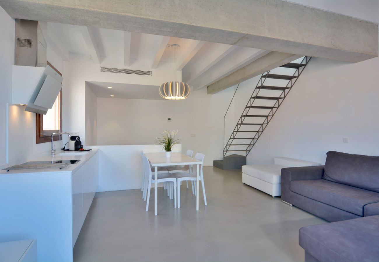 Apartamento en Palma de Mallorca - Lonja Suites 4 white