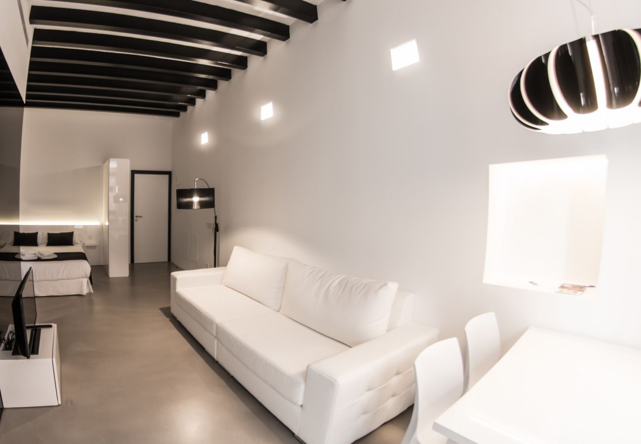 Apartamento en Palma de Mallorca - Lonja Suites 2 Black