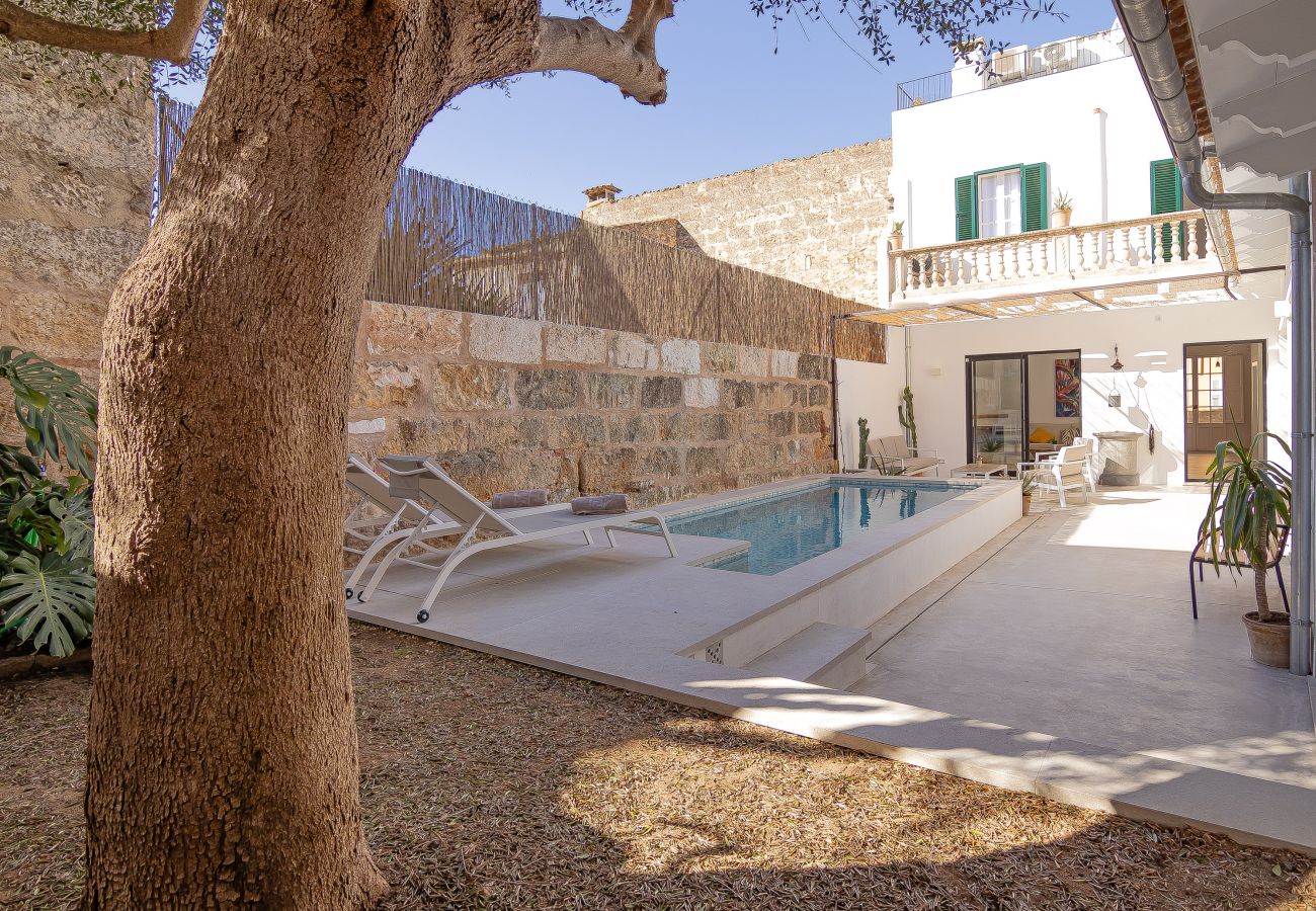 casa de pueblo, Muro, Mallorca, piscina, terraza