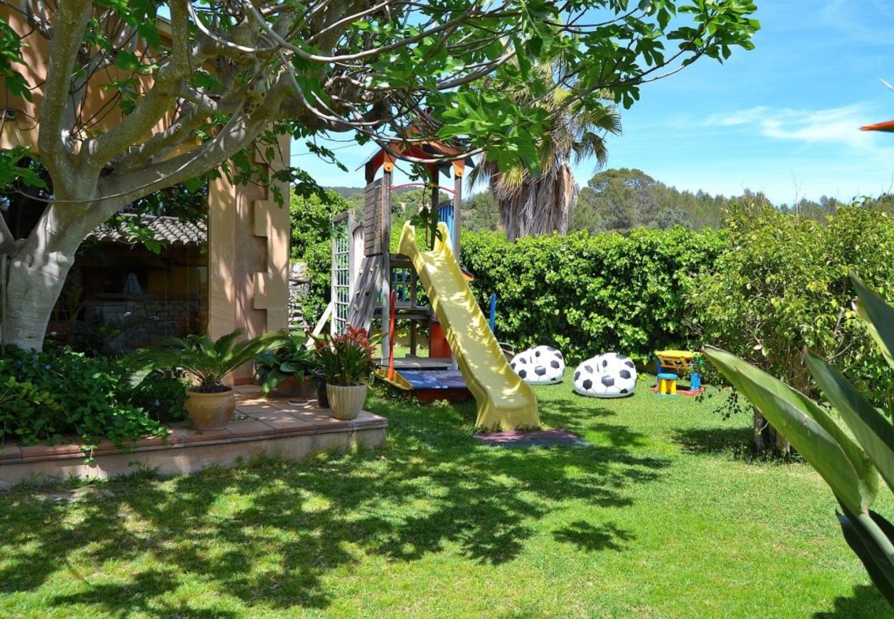 jardin, zona infantil, family friendly, piscina