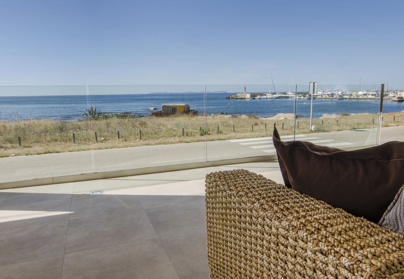 Ferienwohnung in S´Estanyol - Precioso apartamento frente al mar