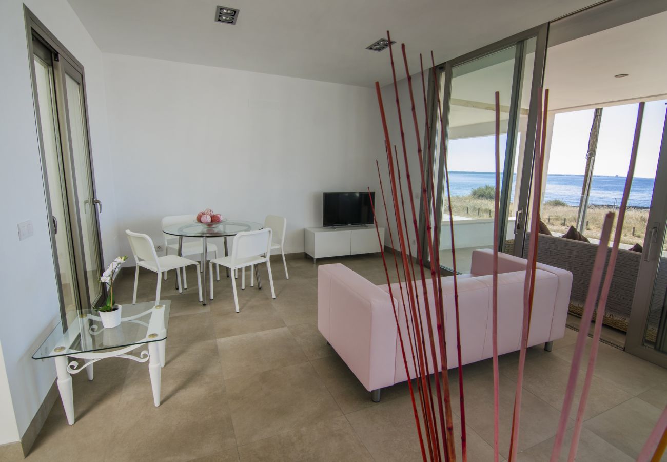 Ferienwohnung in S´Estanyol - Precioso apartamento frente al mar