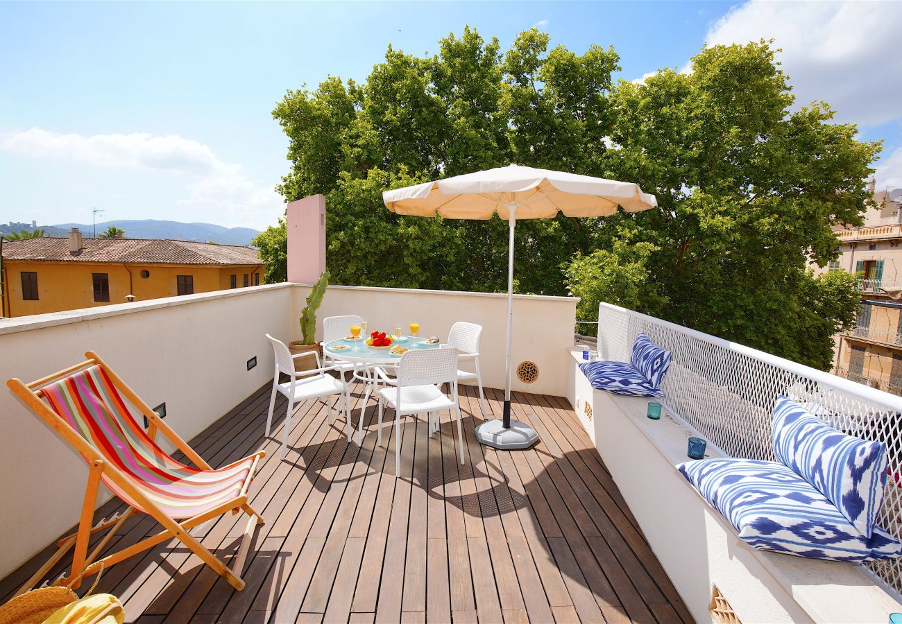 Ferienwohnung in Palma de Mallorca - Montmari TI Penthouse with private terrace