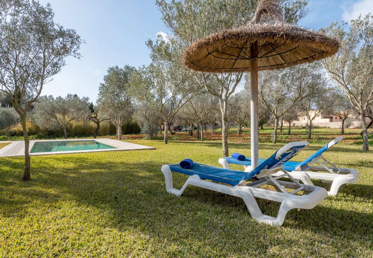 Ferienhaus in Es Llombards - Finca Aljub de Son Amer