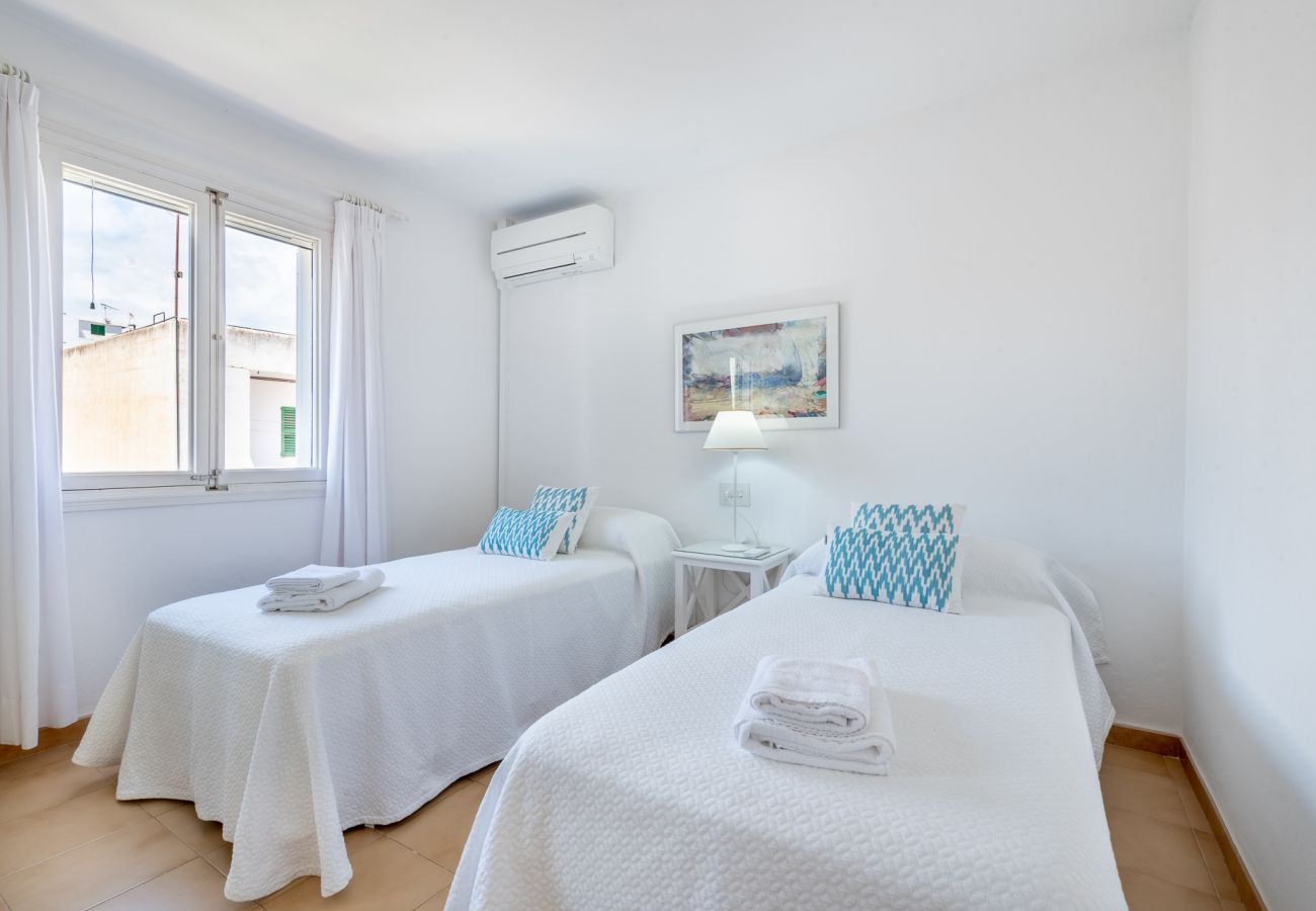 Ferienwohnung in Portocolom - Apartment Pins i Mar by Mallorca House Rent