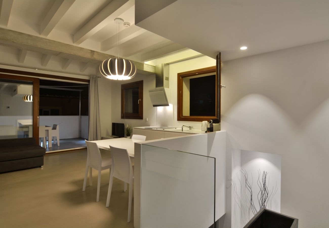 Ferienwohnung in Palma de Mallorca - Lonja Suites 4 white