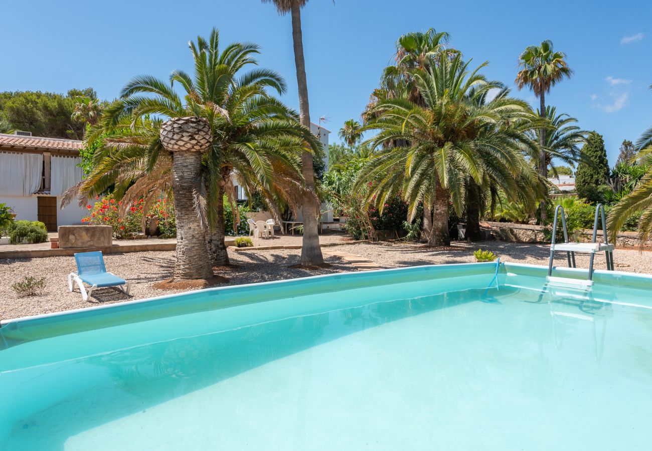 Ferienhaus in Cala Murada - Casa Jardin