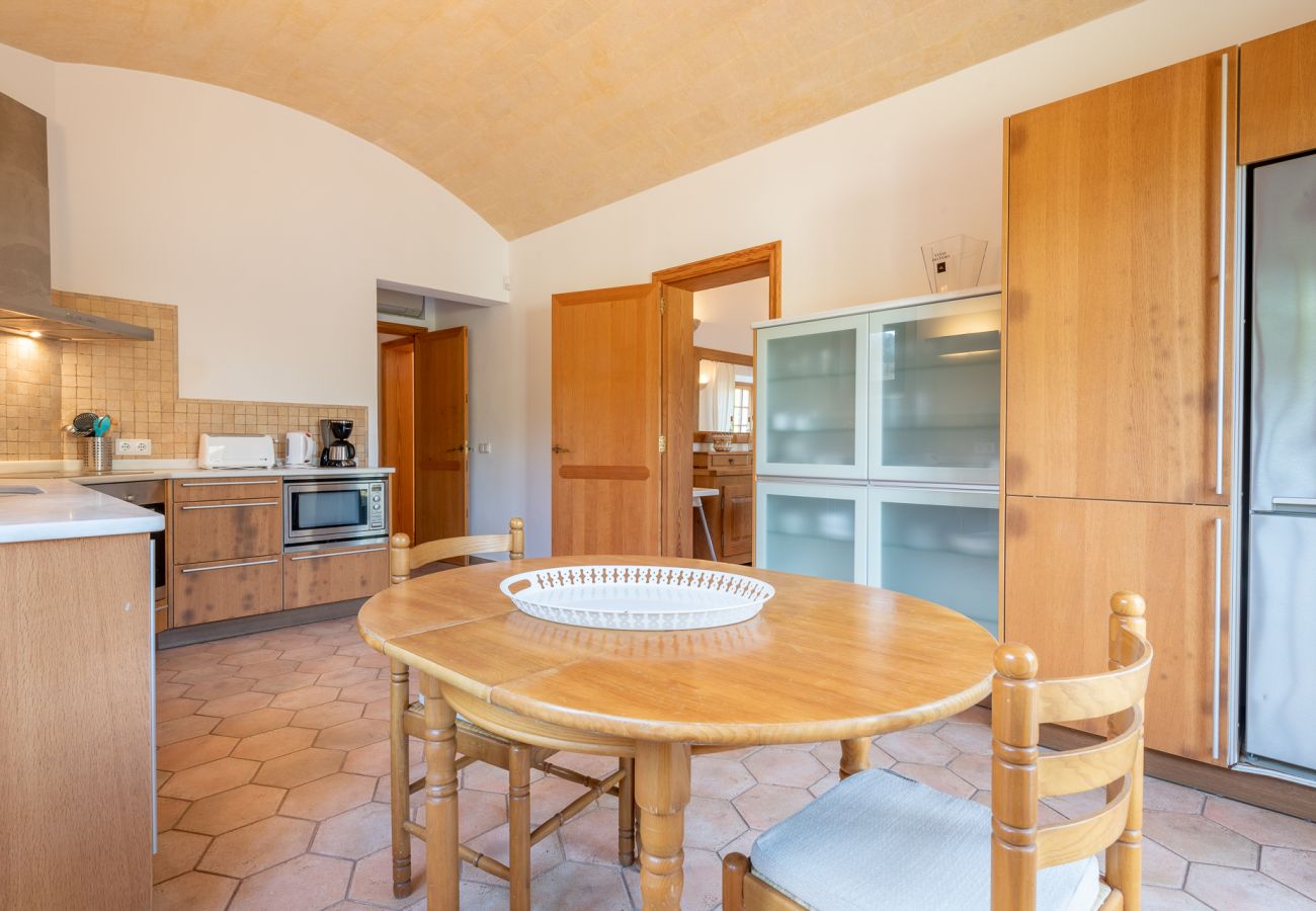 Villa in Es Llombards - Finca Sa Bassa des Castellet