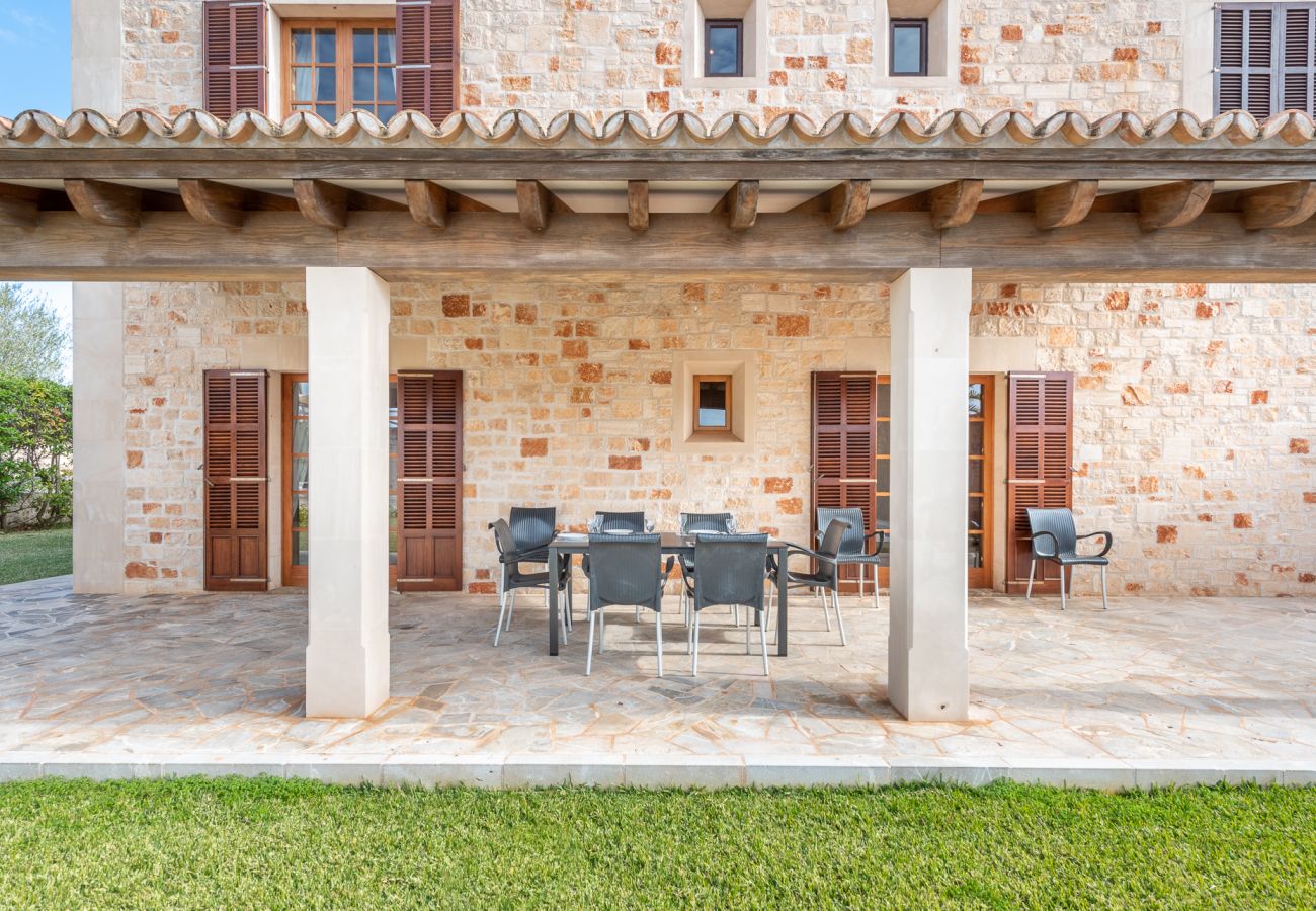 Villa in Es Llombards - Finca Sa Bassa des Castellet