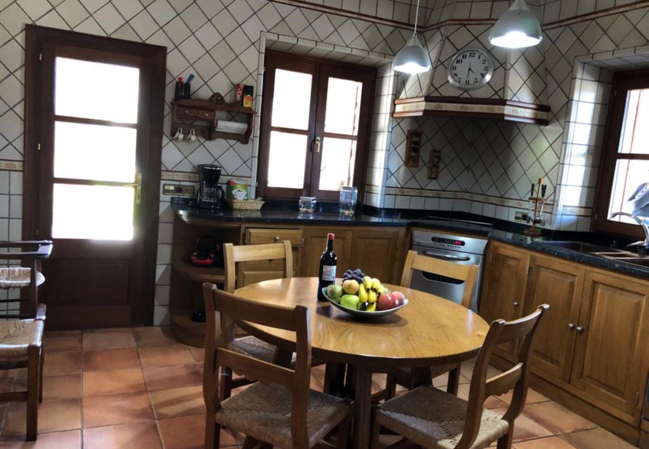 Villa in Arta - YourHouse Es Voltor Negre