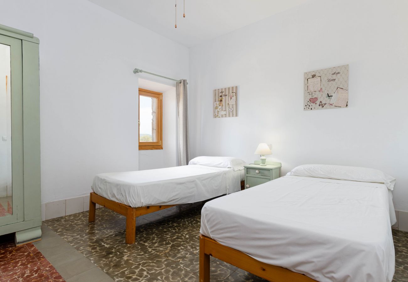 Farm stay in Campos - YourHouse Son Sala Terrat Apartment in Agroturismo