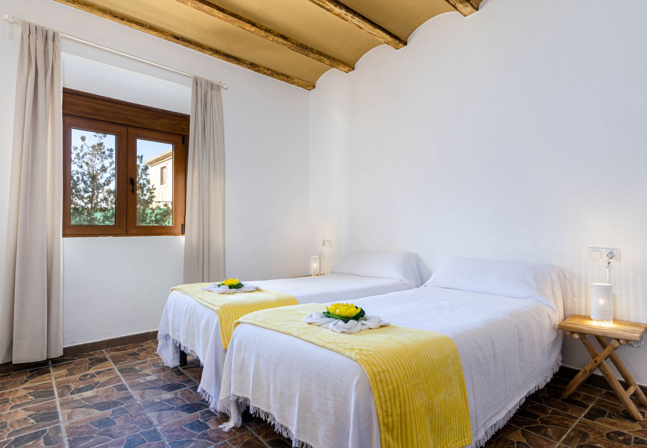 Apartment in Inca - Agroturismo El Limonar 4, YourHouse